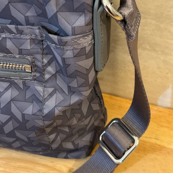 Kipling Sadie Hobo Gray Geometric Shoulder Bag - Picture 14 of 16